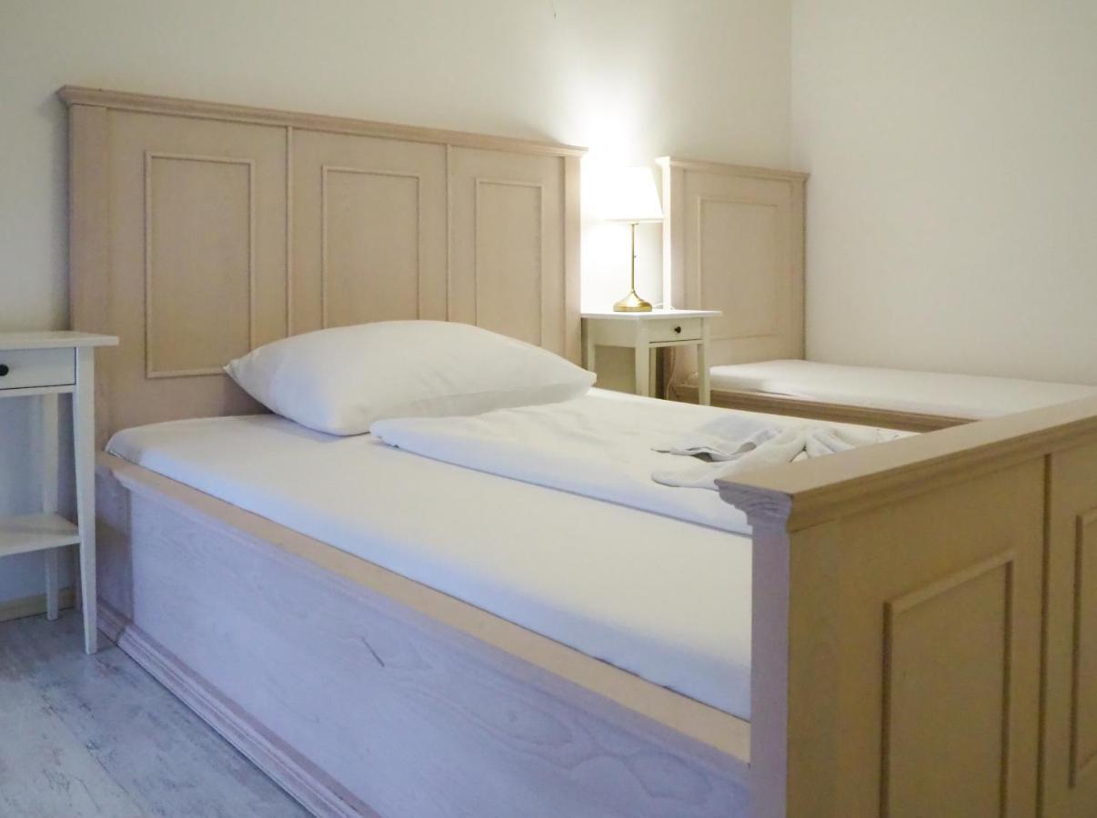 Smetanovo Nabrezi - Riverview Old Town Apartment Прага Экстерьер фото